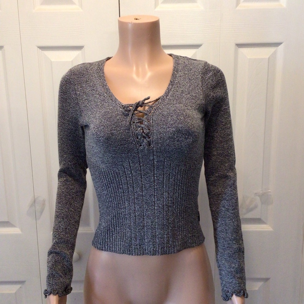 Unionbay Juniors Heather Black Lace Up Pullover Sweater Size Medium
